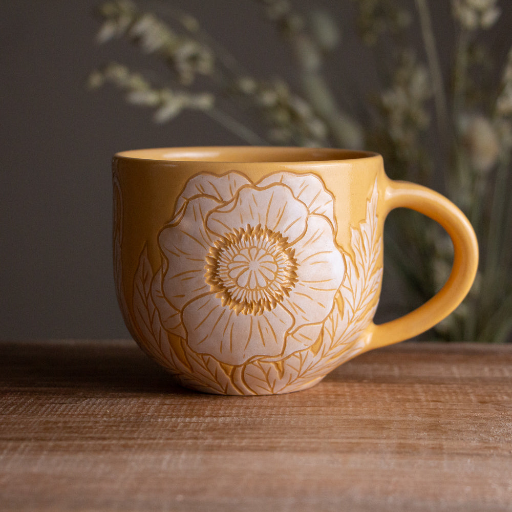 Yellow Sgraffito Poppy Mug 15oz