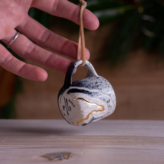 Onyx Fade Trail Tiny Mug Ornament