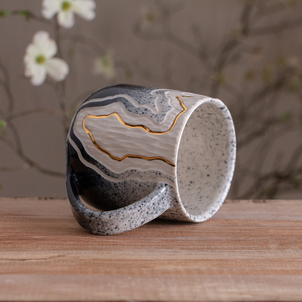 Onyx Fade Trail Mug