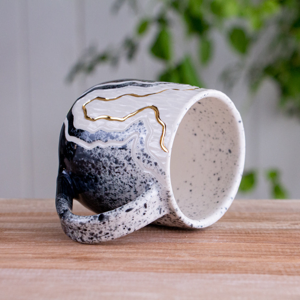 Onyx Fade Trail Mug