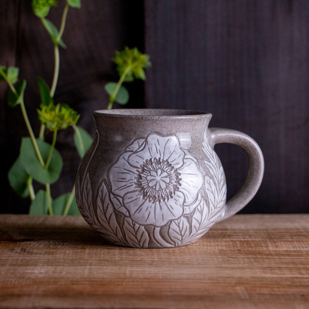 Gray Sandstone Sgraffito Poppy Mug #2 [13oz]