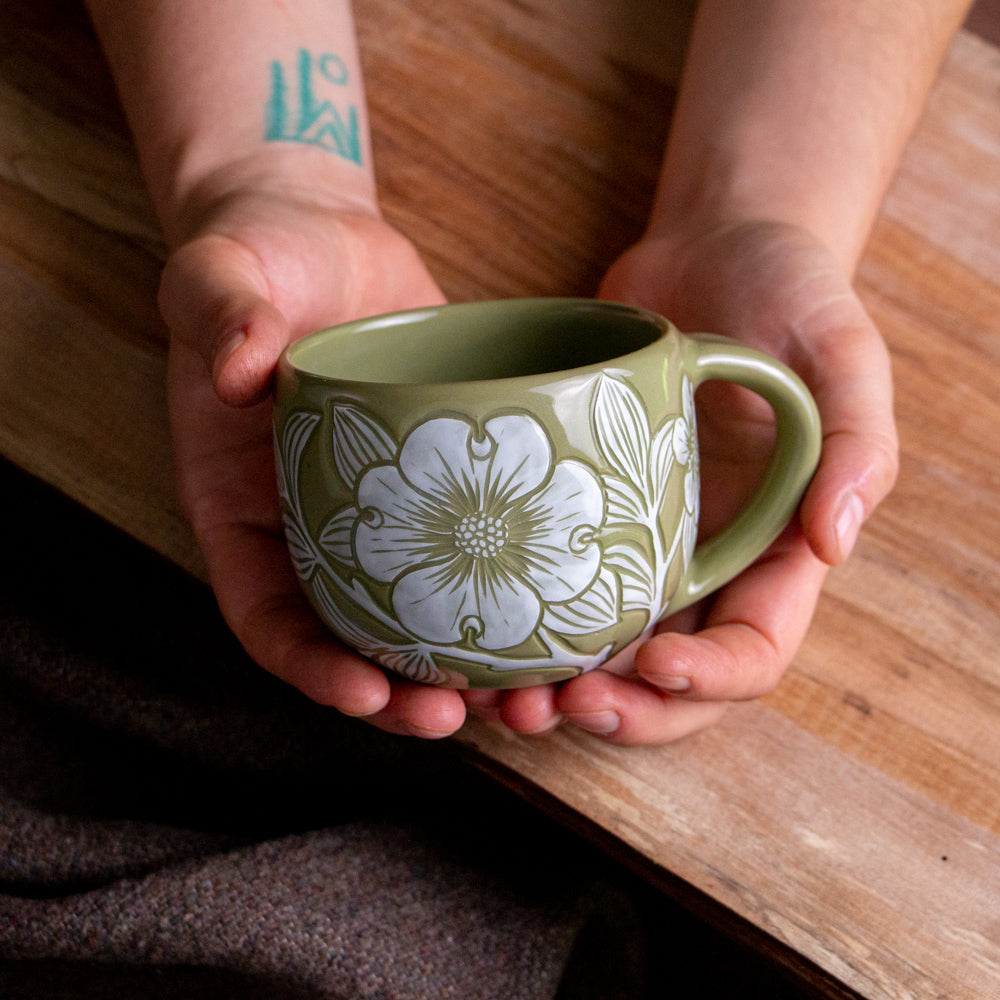 Olive Green Sgraffito Dogwood Mug [10oz]