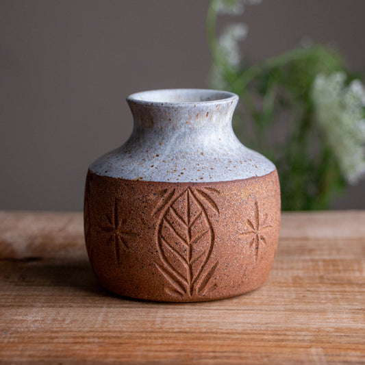 Stoneware Leaf Bud Vase