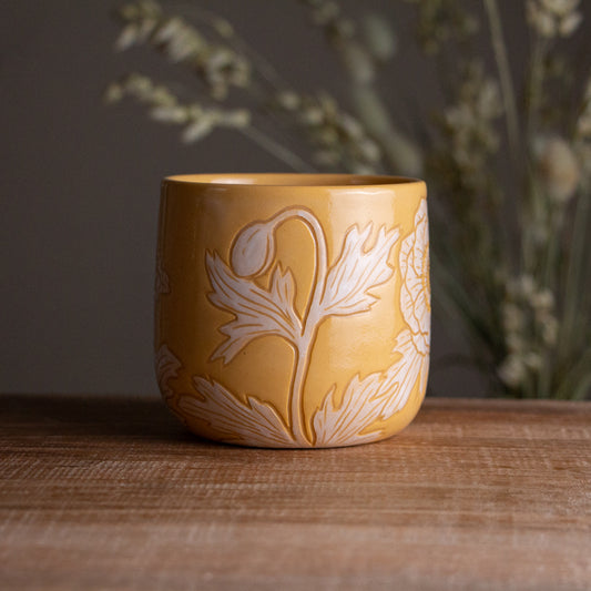 Yellow Sgraffito Anemone Mug [13oz]