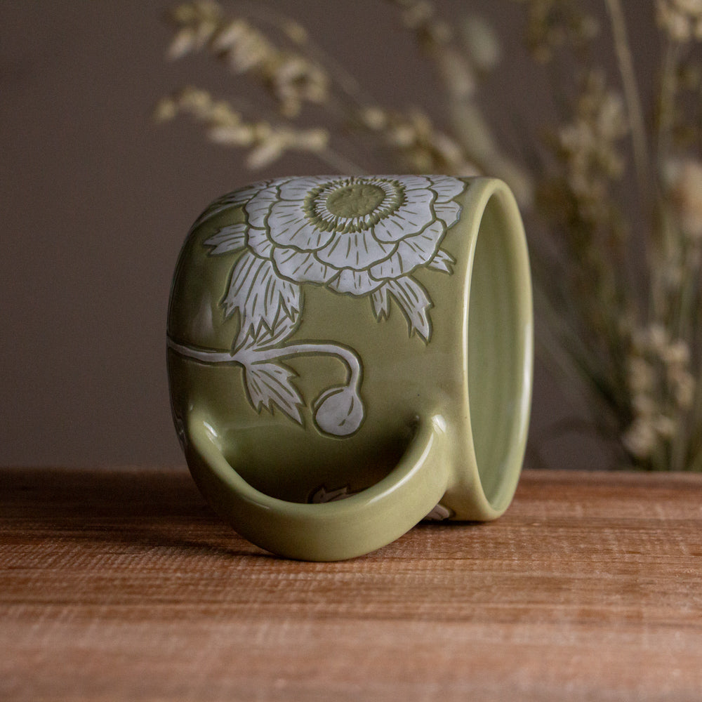 Olive Green Sgraffito Anemone Mug [14oz]