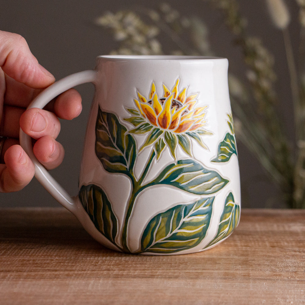 Tall Sunflower Mug [20oz]
