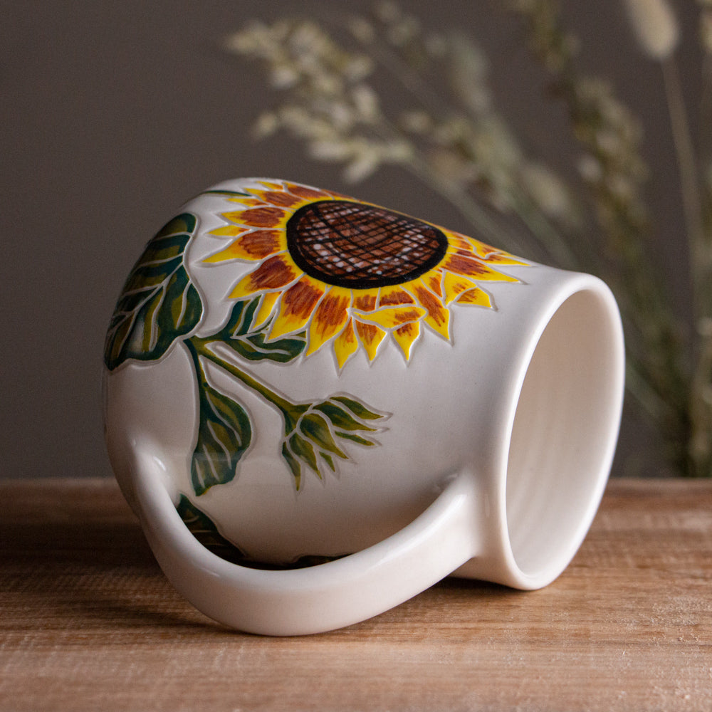 Tall Sunflower Mug [20oz]