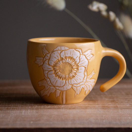 Yellow Sgraffito Anemone Espresso Cup [4.5oz]