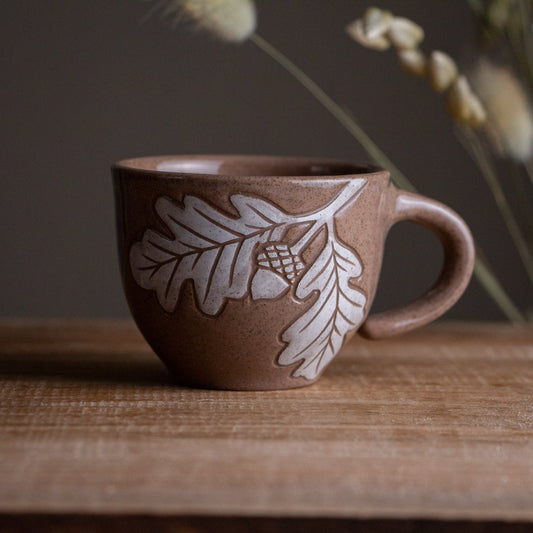 Red Sandstone Sgraffito Oak Branch Espresso Cup [3.5oz]