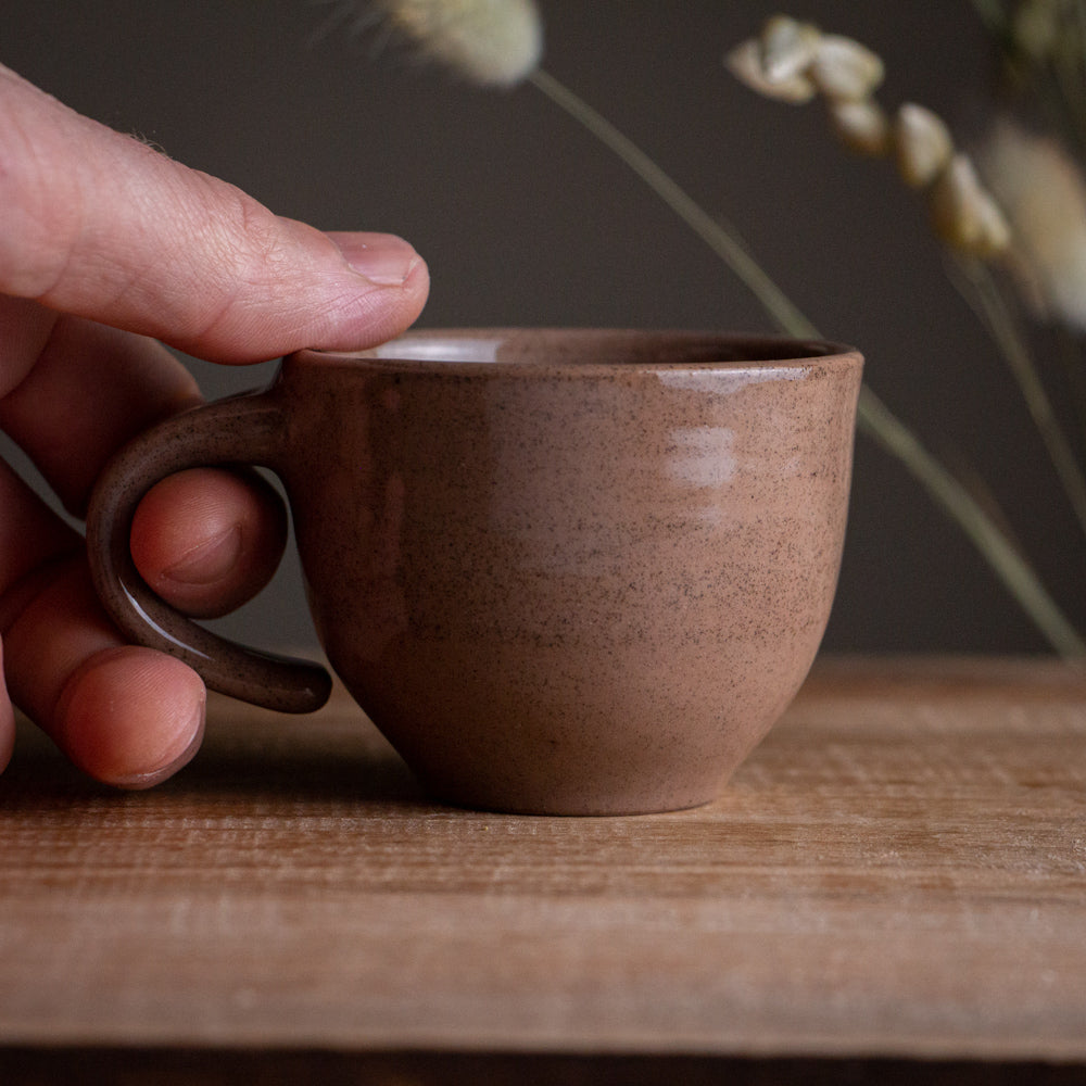 Red Sandstone Sgraffito Oak Branch Espresso Cup [3.5oz]
