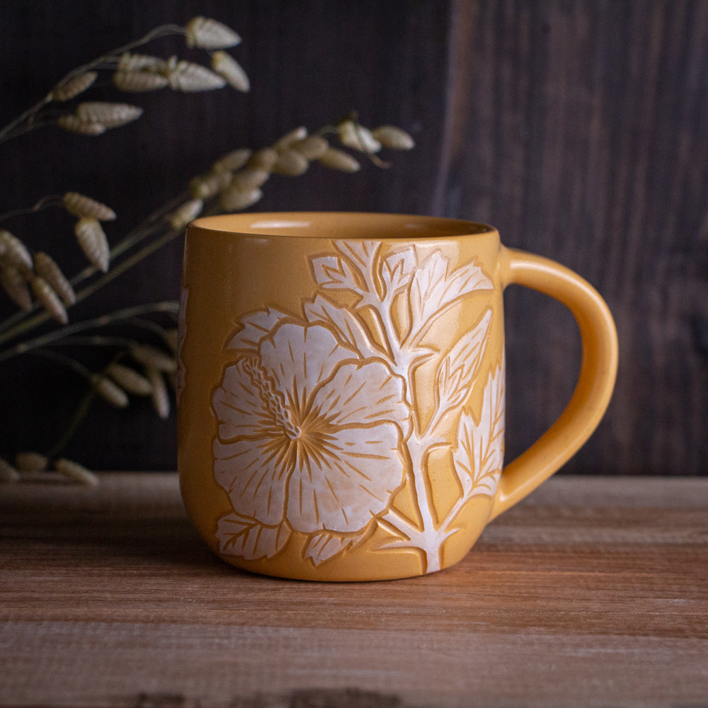 Yellow Sgraffito Hibiscus Mug [12oz]