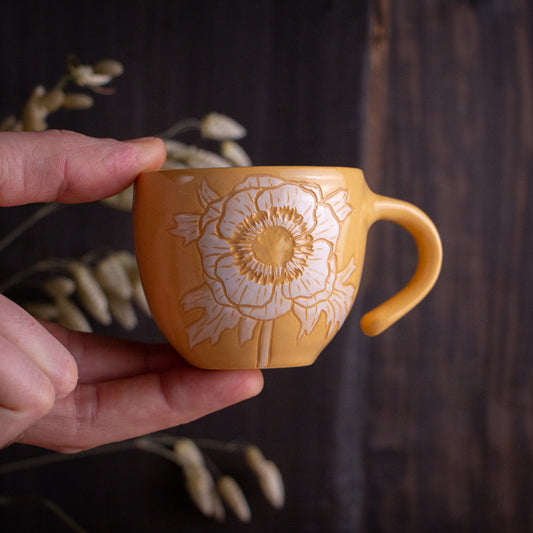 Yellow Sgraffito Anemone Espresso Cup [4.5oz]