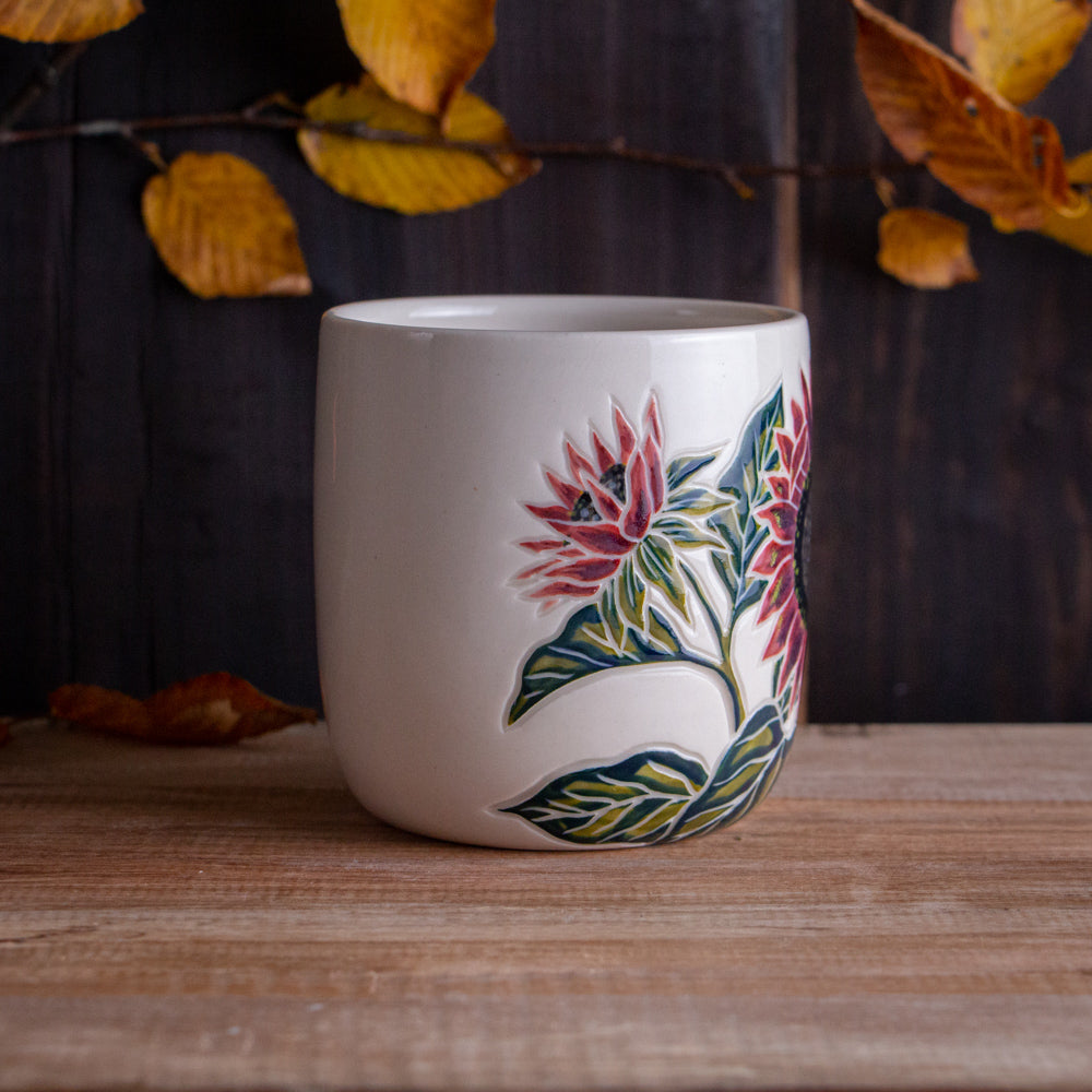 Dark Sunflower Mug 16-17oz