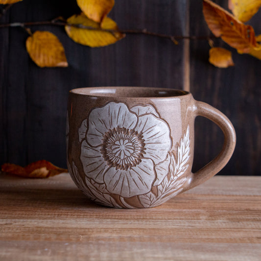 Red Sandstone Sgraffito Poppy Mug #1 [14oz]