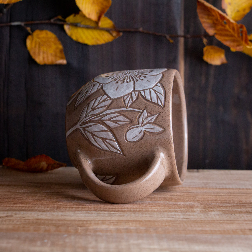 Red Sandstone Sgraffito Hellebore Mug #1 [14oz]