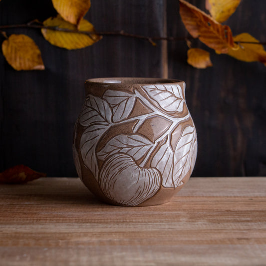 Red Sandstone Sgraffito Apple Branch Mug [13oz]