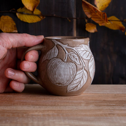 Red Sandstone Sgraffito Apple Branch Mug [13oz]