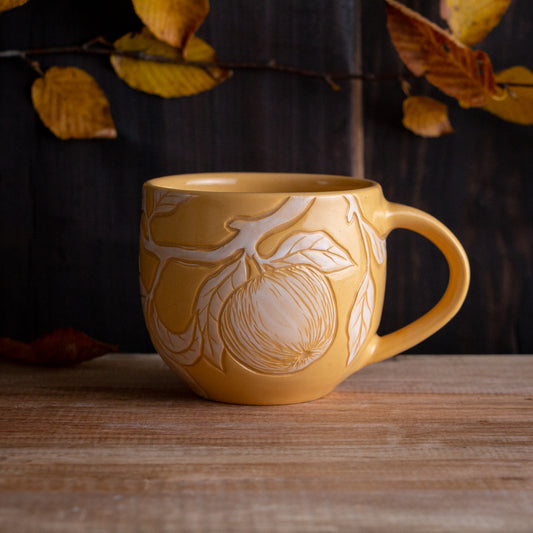 Yellow Sgraffito Apple Branch Mug [13oz]