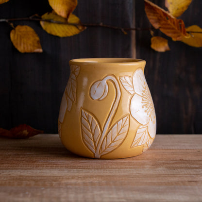 Yellow Sgraffito Hellebore Mug [14oz]