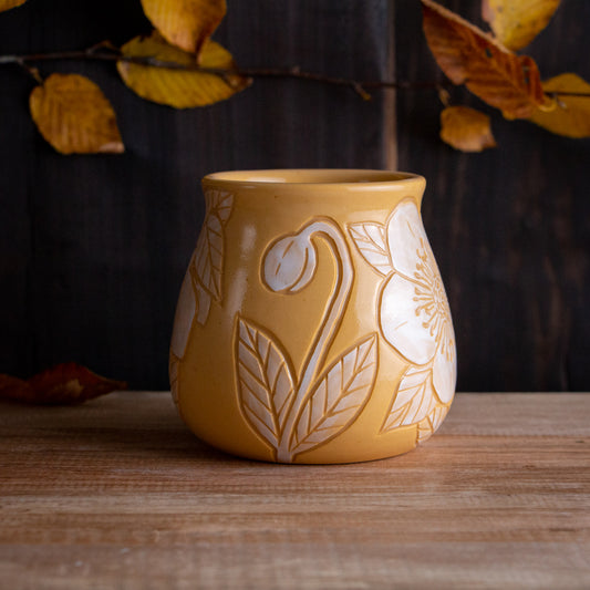 Yellow Sgraffito Hellebore Mug [14oz]