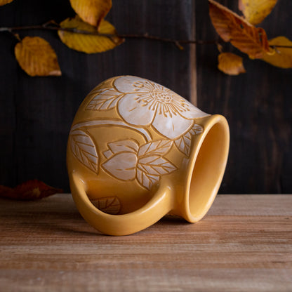 Yellow Sgraffito Hellebore Mug [14oz]