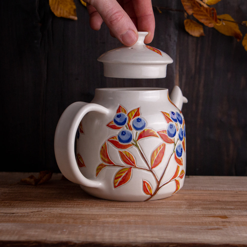 Autumn Blueberry Botanic Teapot