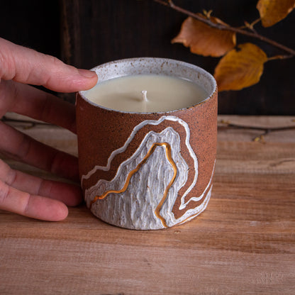 Canyon Trail Soy Candle [Citrus Cinnamon Scent]