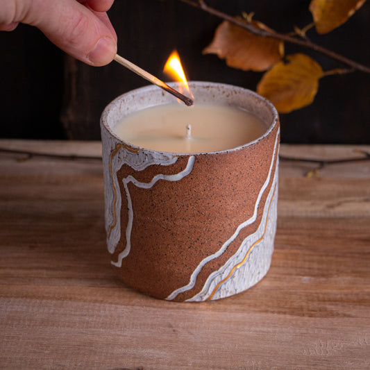 Canyon Trail Soy Candle [Citrus Cinnamon Scent]