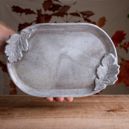 Stoneware Oak Leaf Tray