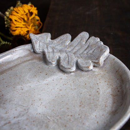 [SECONDS] Stoneware Oak Leaf Tray