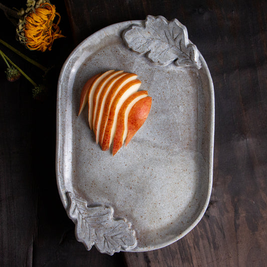 Stoneware Oak Leaf Tray