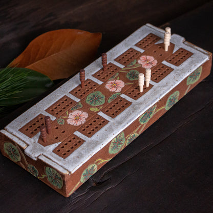 Nasturtium Traditional Cribbage Board