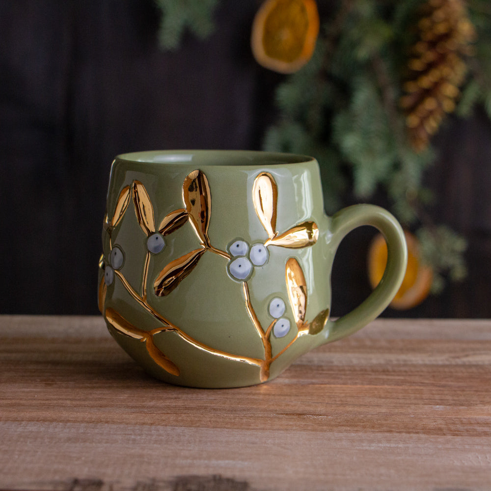 Green & Gold Mistletoe Mug #2 [13oz]