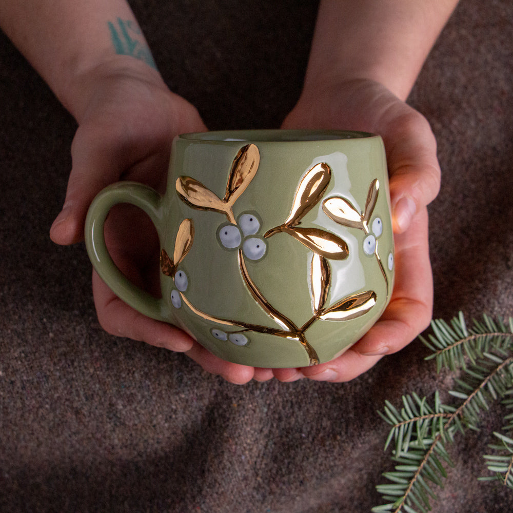 Green & Gold Mistletoe Mug #2 [13oz]