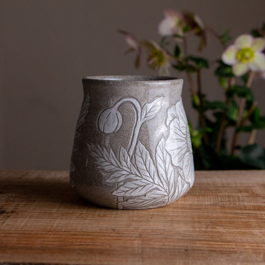 Gray Sandstone Sgraffito Poppy Mug [15oz]