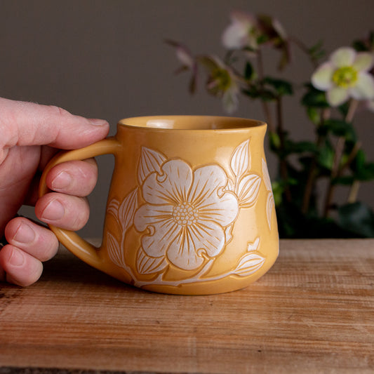 Yellow Sgraffito Dogwood Mug #2 [14oz]