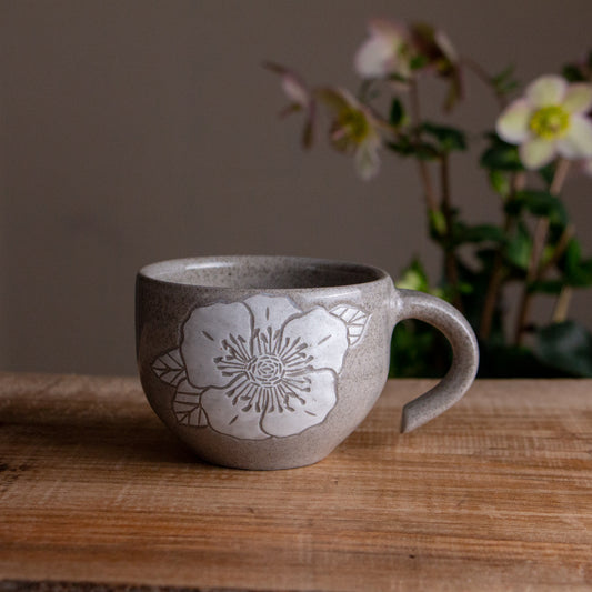 Gray Sandstone Hellebore Cappuccino Cup [7oz]