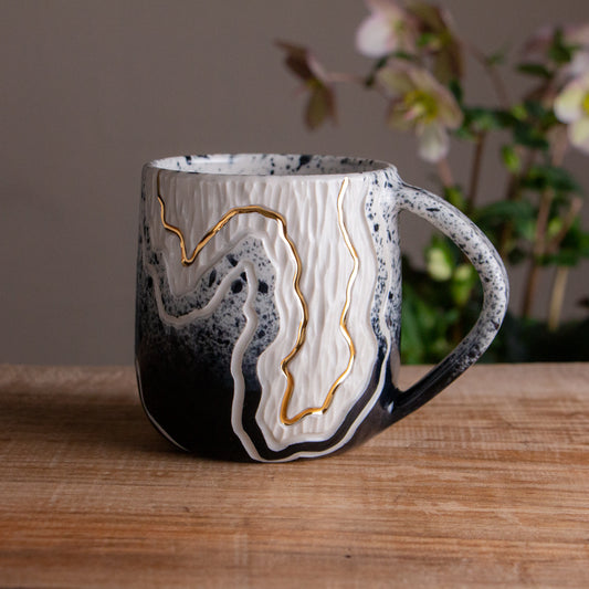 Onyx Fade Trail Mug