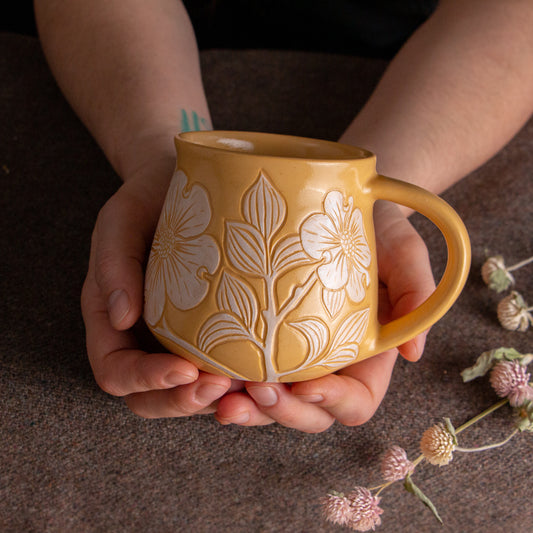 Yellow Sgraffito Dogwood Mug #2 [14oz]