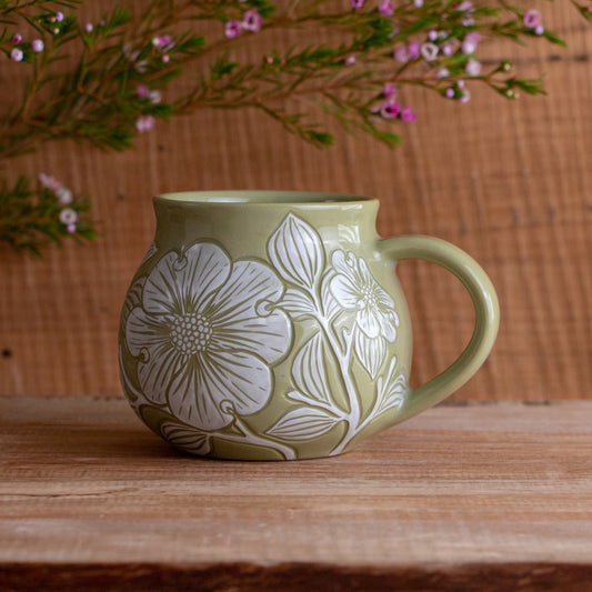 Green Sgraffito Dogwood Mug #2 [14oz]
