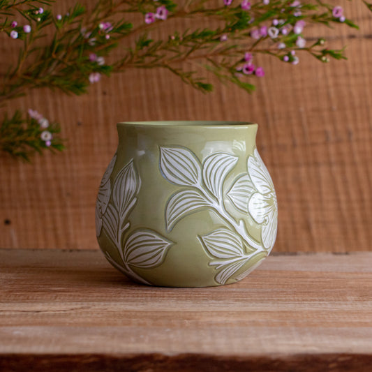Green Sgraffito Dogwood Mug #2 [14oz]