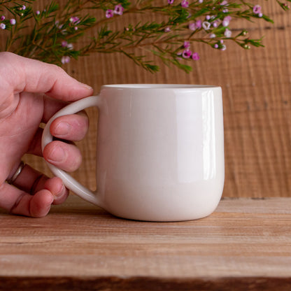Red Tulip Mug 14-15oz