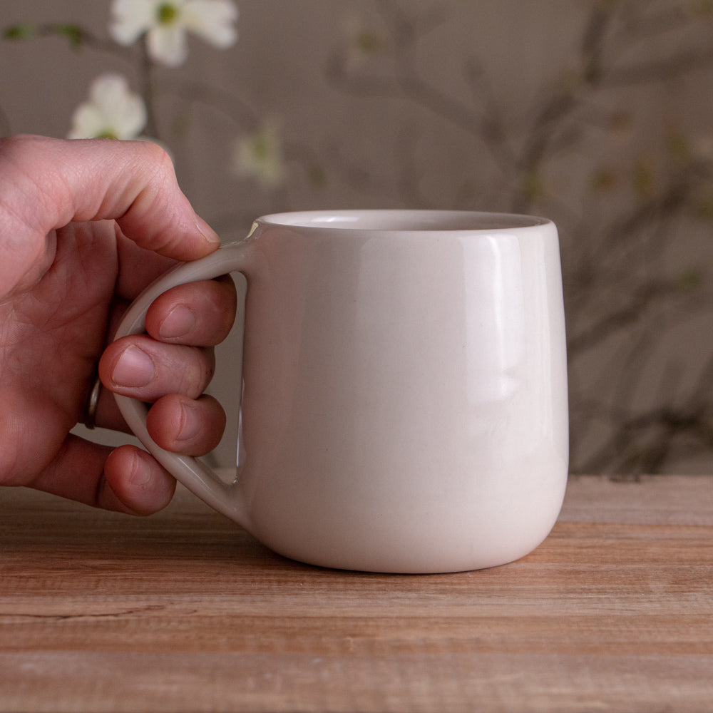 Red Anemone Mug 14-15oz